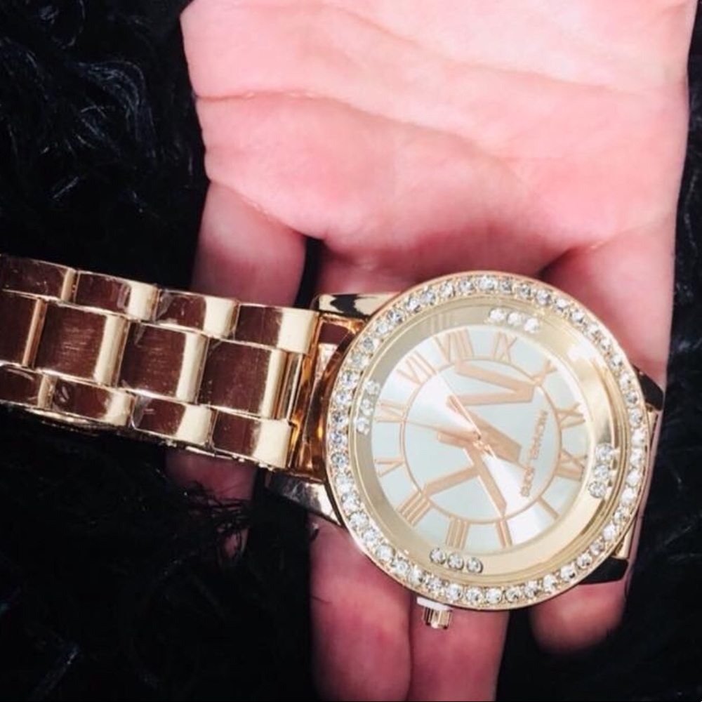 Women watch